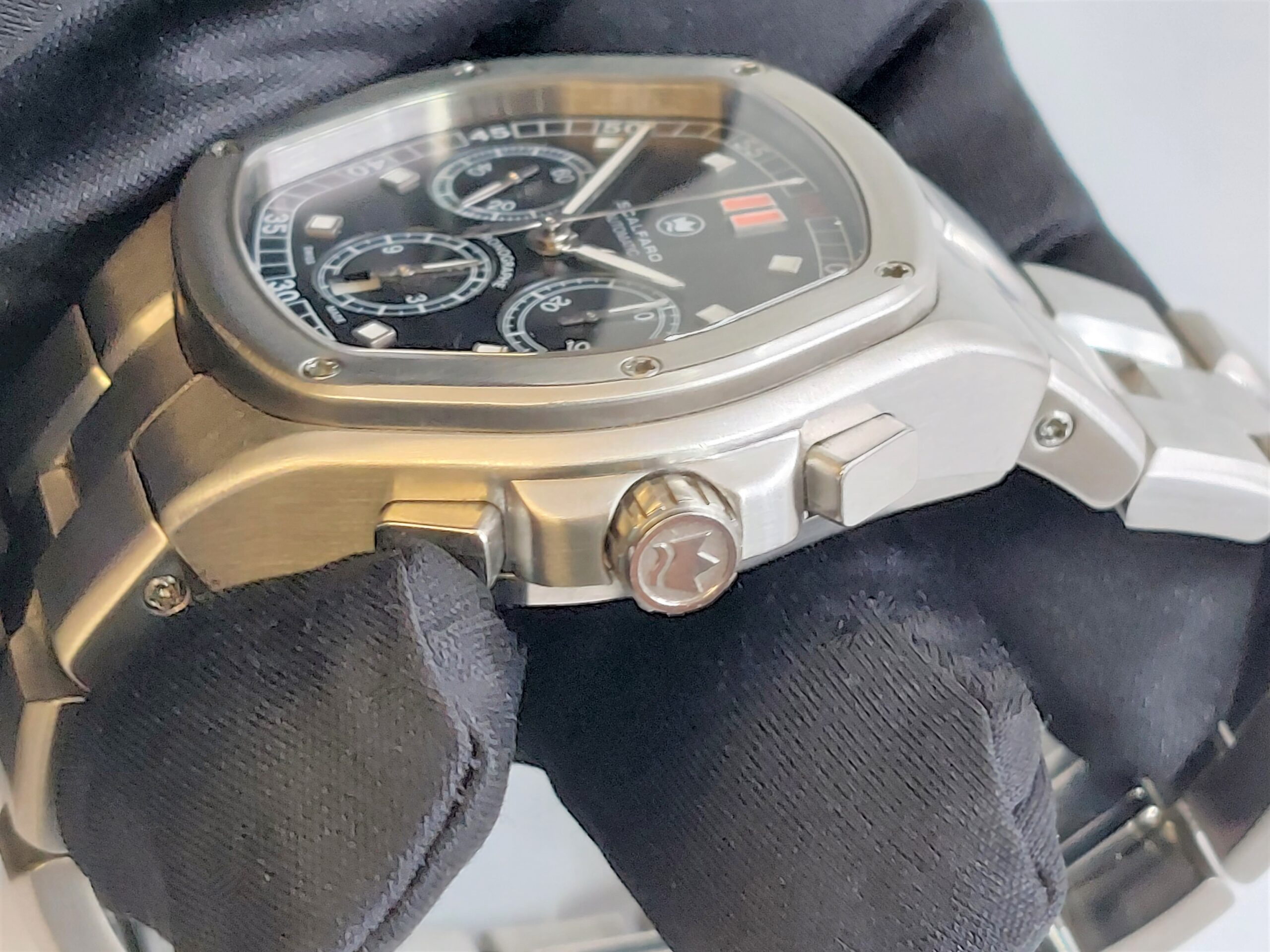 Scalfaro Porto Cervo automatic chronograph a watch for the pro watch enthusiast - Image 3