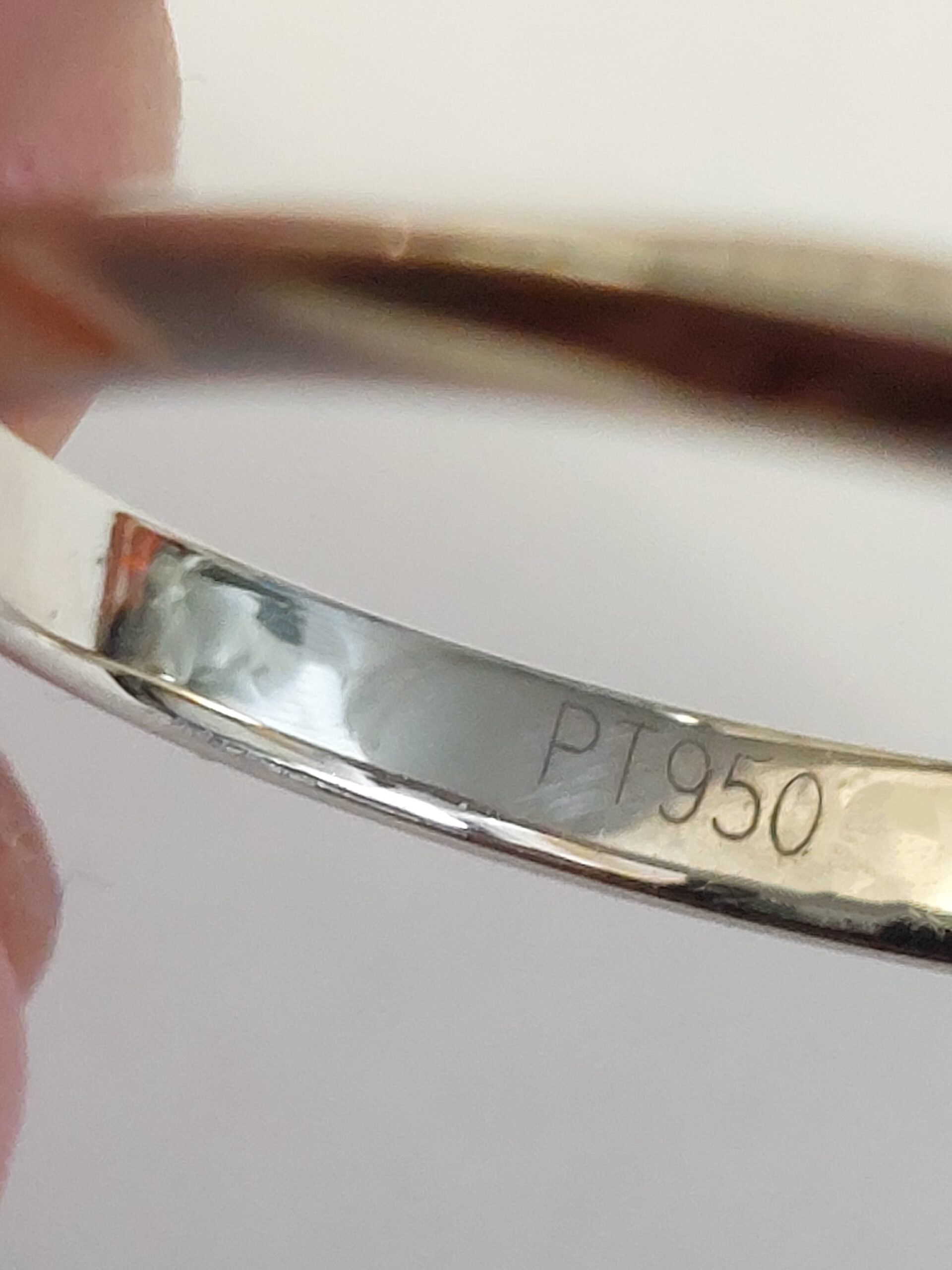 New Platinum and Natural Diamond Solitaire - 1.10ct - really pretty - Image 3