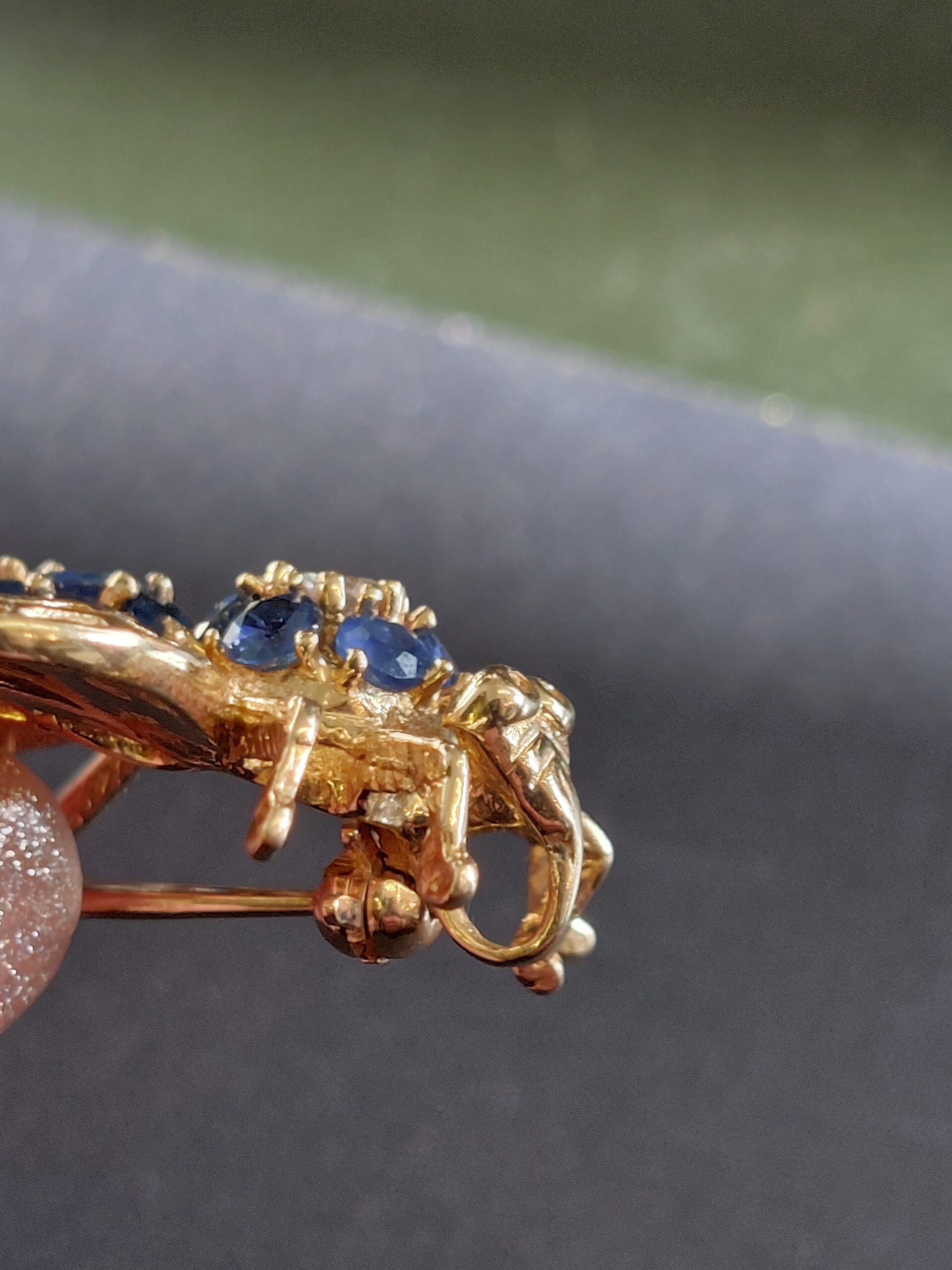 14ct Yellow Gold Natural Sapphire and Diamond Bug Brooch - Beautiful!!! - Image 10