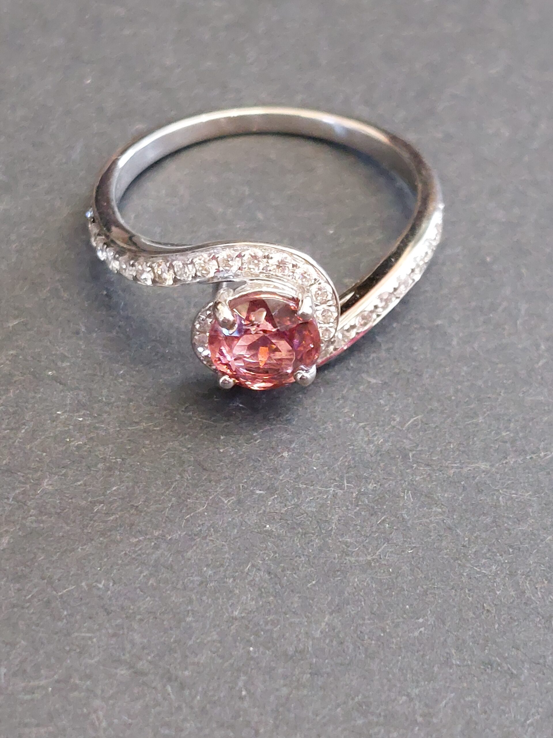 Ladies 18ct W/G Pink Tourmaline & Diamond Swirl Design Ring - Beautiful!!! - Image 7