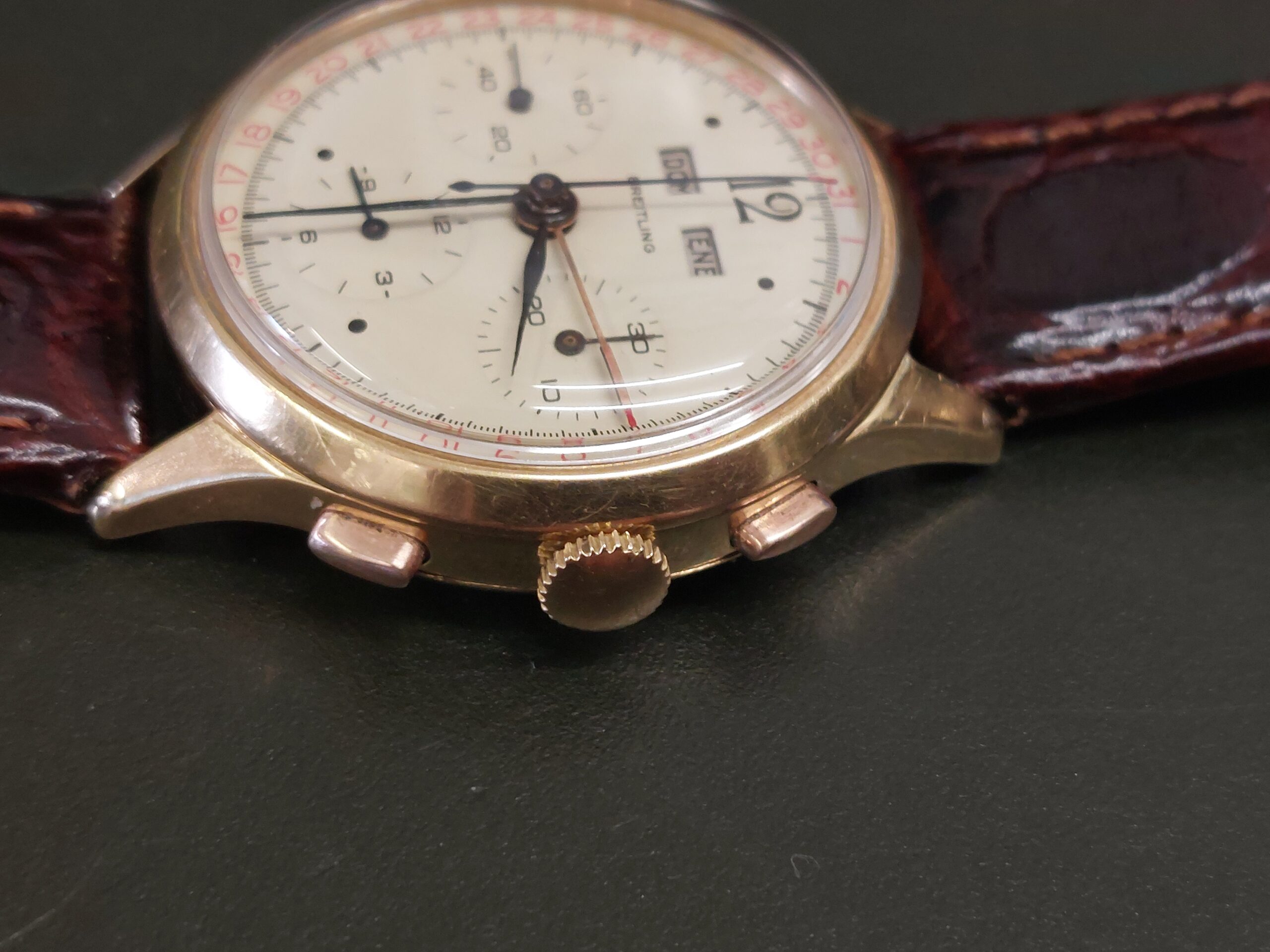 Brietling 1945 pre Datora Valjoux 72c in 18ct yellow gold ( Absolute beauty ) - Image 3