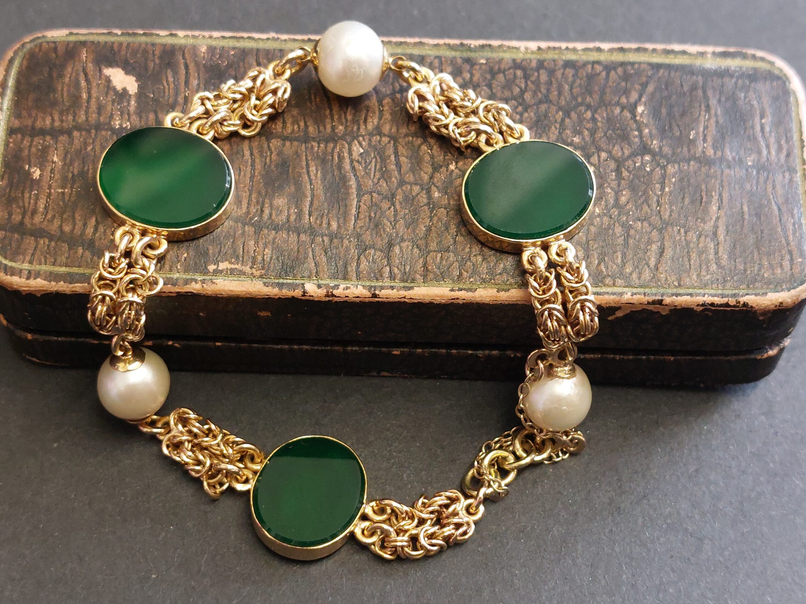 Vintage19ct Portuguese Gold Natural Pearl & Green Onyx Bracelet - Rare and Beautiful