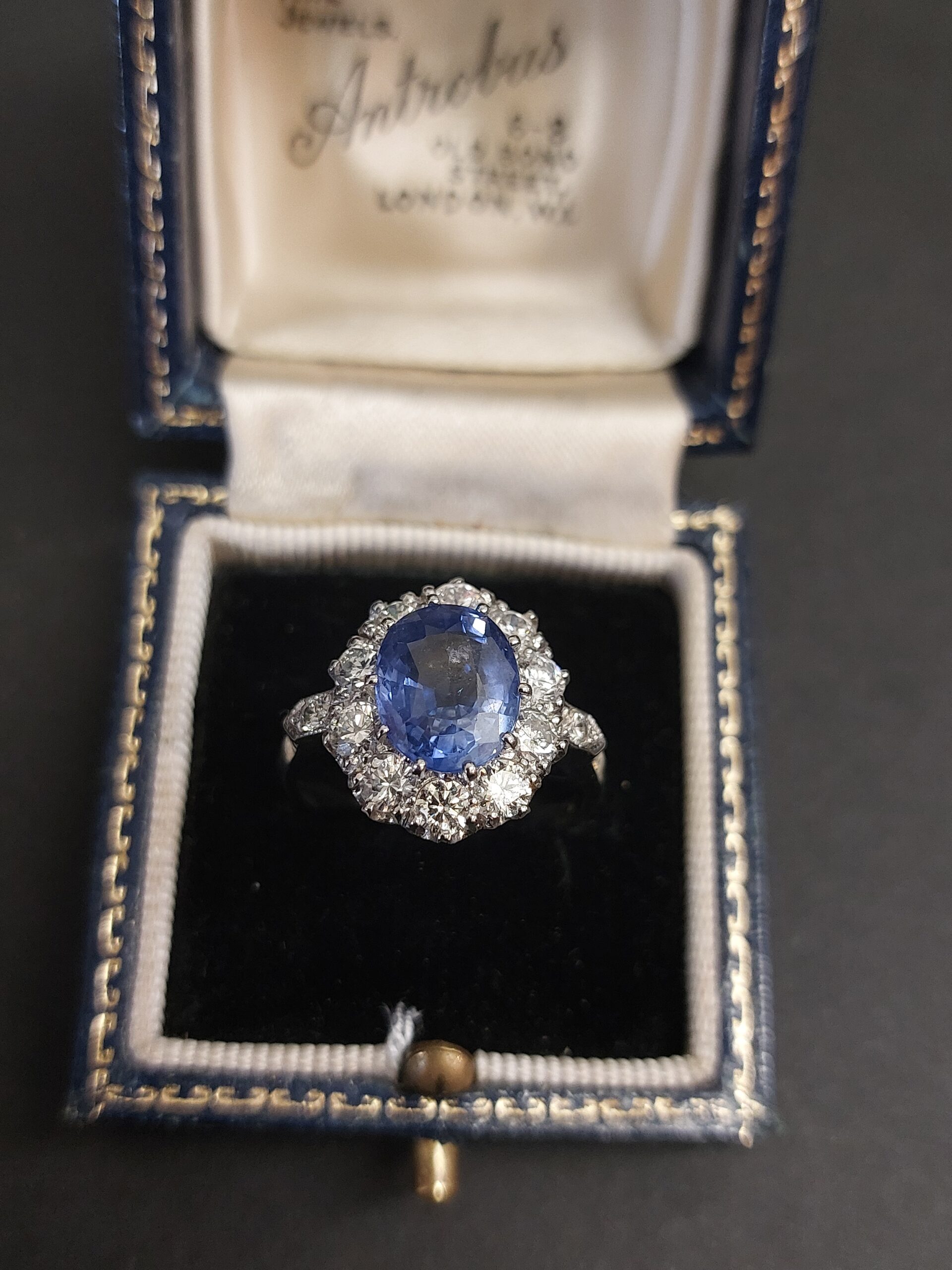 Platinum, Cornflower Sapphire & Natural Diamond Cluster - Absolutely Stunning - Image 2