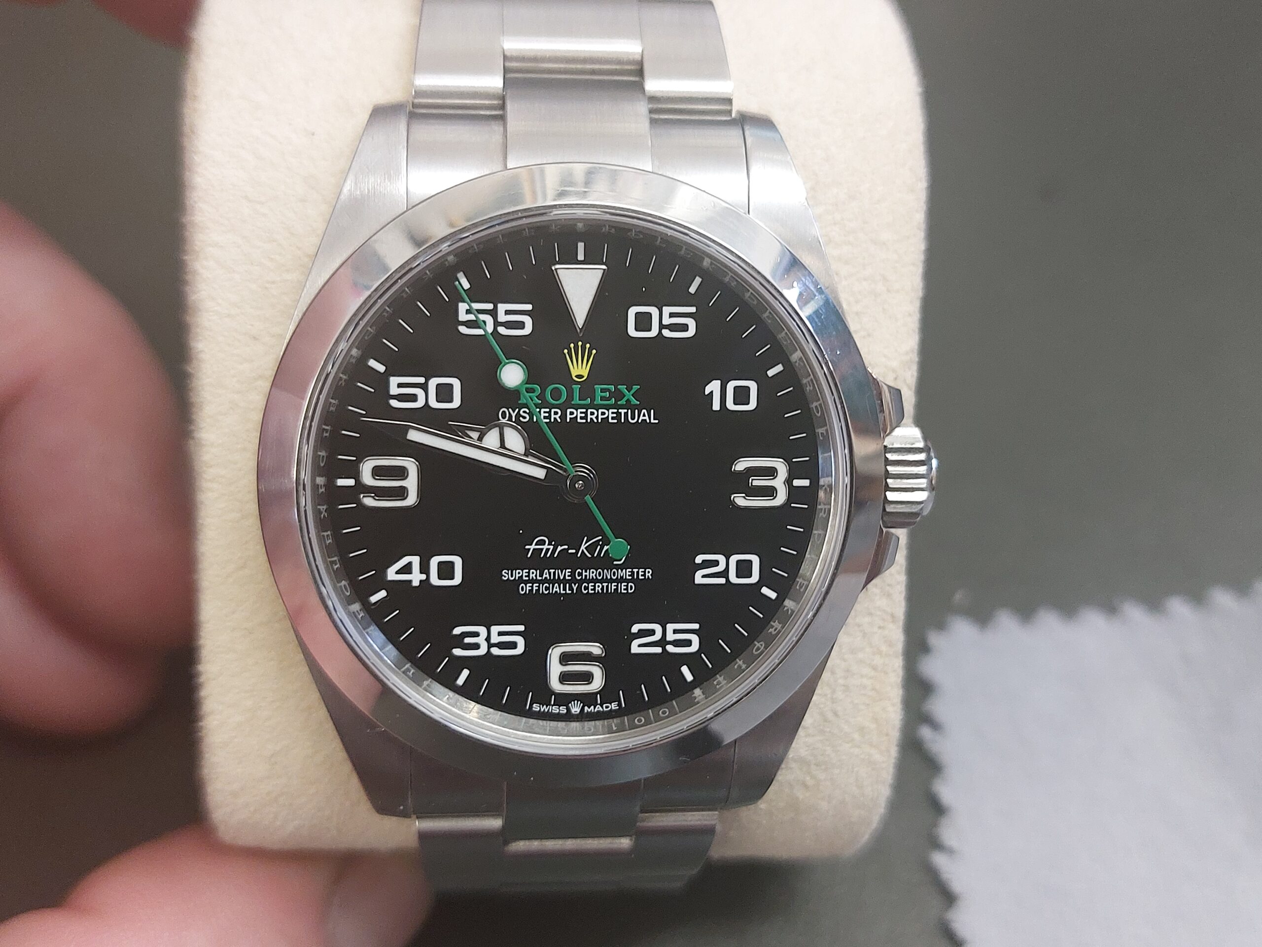 Rolex Airking 2022 Ref: 126900 with full set super condition & super price - Image 2